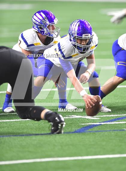 Thumbnail 1 in Malakoff vs Brock (UIL 3A Division 1 Semifinal) photogallery.