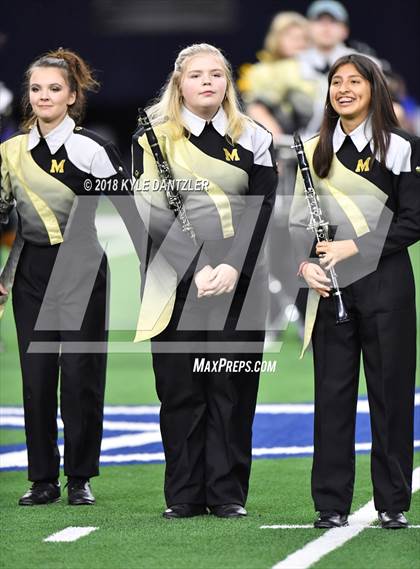 Thumbnail 2 in Malakoff vs Brock (UIL 3A Division 1 Semifinal) photogallery.