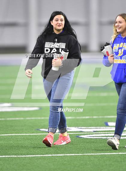 Thumbnail 3 in Malakoff vs Brock (UIL 3A Division 1 Semifinal) photogallery.