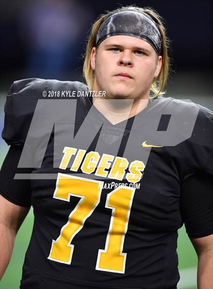 Thumbnail 3 in Malakoff vs Brock (UIL 3A Division 1 Semifinal) photogallery.