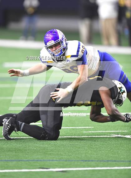 Thumbnail 1 in Malakoff vs Brock (UIL 3A Division 1 Semifinal) photogallery.