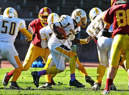 Thumbnail 2 in Mission vs. Lincoln (CIF SF Section Final) photogallery.