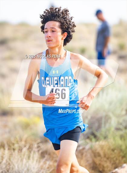Thumbnail 1 in JV: 2025 APS Metro Championships photogallery.