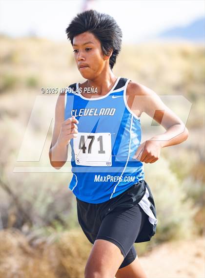 Thumbnail 1 in JV: 2025 APS Metro Championships photogallery.