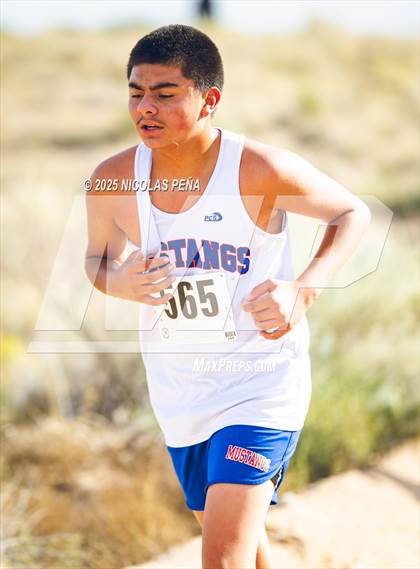 Thumbnail 2 in JV: 2025 APS Metro Championships photogallery.