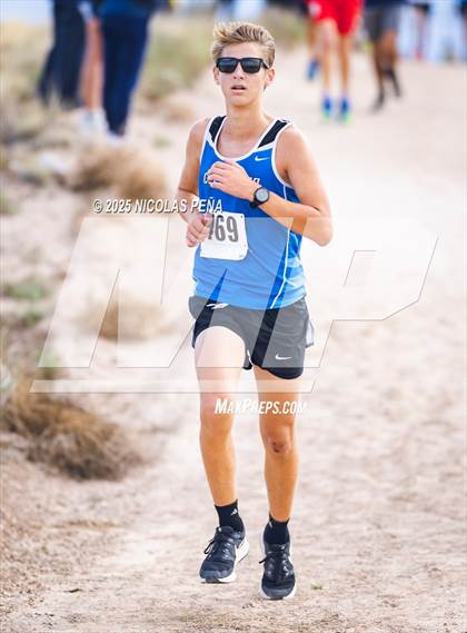 Thumbnail 1 in JV: 2025 APS Metro Championships photogallery.
