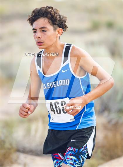 Thumbnail 3 in JV: 2025 APS Metro Championships photogallery.