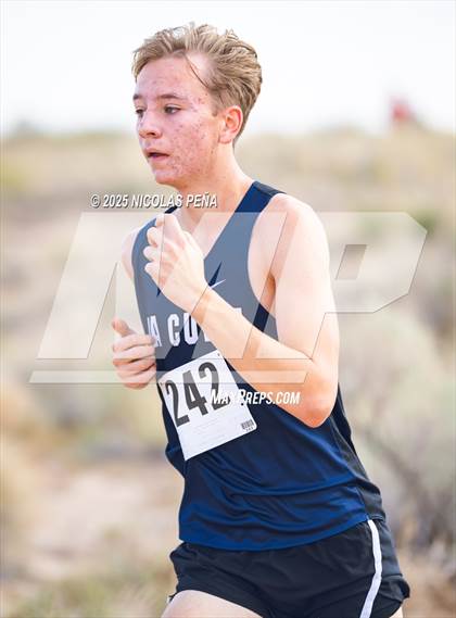 Thumbnail 1 in JV: 2025 APS Metro Championships photogallery.