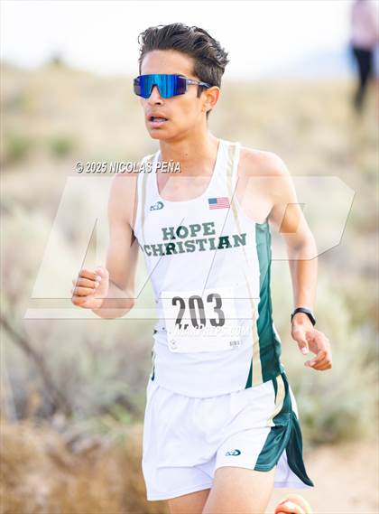 Thumbnail 3 in JV: 2025 APS Metro Championships photogallery.