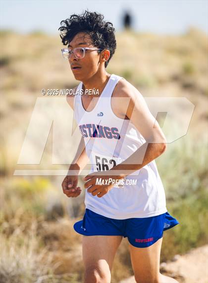 Thumbnail 3 in JV: 2025 APS Metro Championships photogallery.