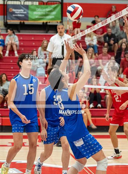 Thumbnail 3 in Fishers vs. Hamilton Southeastern (IHSAA Sectional 8 Round 1) photogallery.