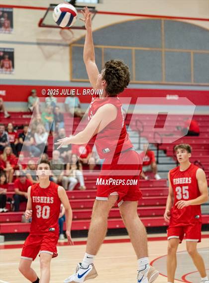 Thumbnail 1 in Fishers vs. Hamilton Southeastern (IHSAA Sectional 8 Round 1) photogallery.