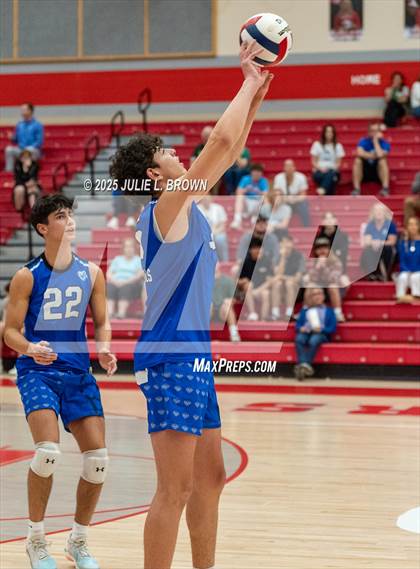 Thumbnail 3 in Fishers vs. Hamilton Southeastern (IHSAA Sectional 8 Round 1) photogallery.