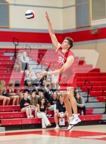 Thumbnail 3 in Fishers vs. Hamilton Southeastern (IHSAA Sectional 8 Round 1) photogallery.