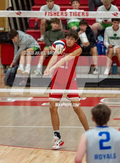 Thumbnail 3 in Fishers vs. Hamilton Southeastern (IHSAA Sectional 8 Round 1) photogallery.