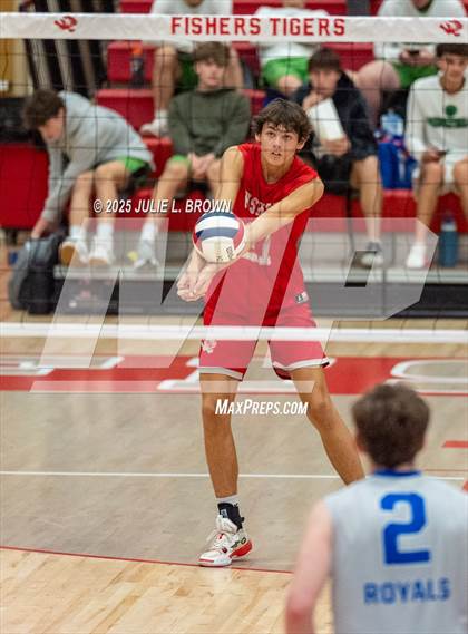 Thumbnail 2 in Fishers vs. Hamilton Southeastern (IHSAA Sectional 8 Round 1) photogallery.