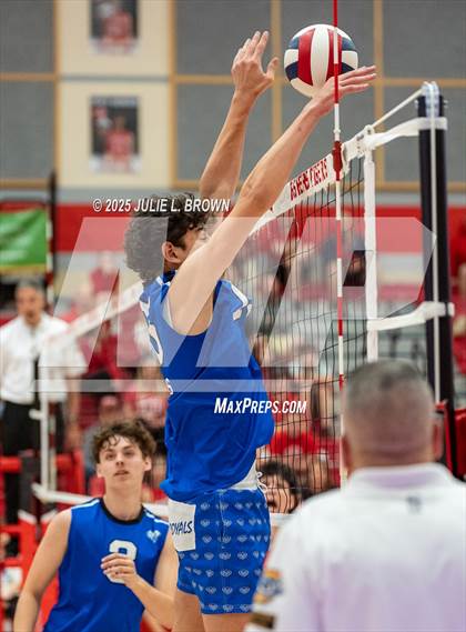 Thumbnail 2 in Fishers vs. Hamilton Southeastern (IHSAA Sectional 8 Round 1) photogallery.