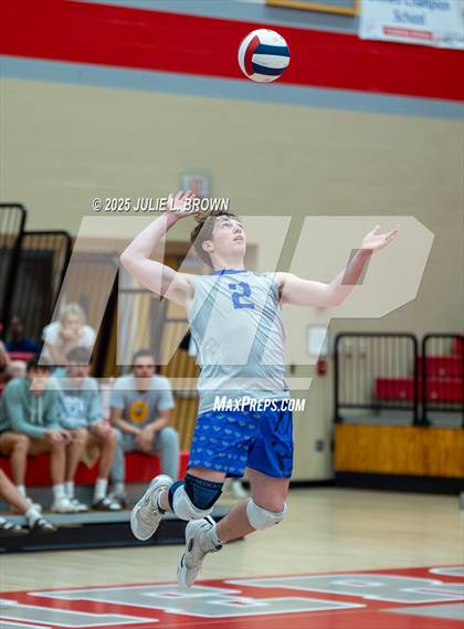 Thumbnail 3 in Fishers vs. Hamilton Southeastern (IHSAA Sectional 8 Round 1) photogallery.