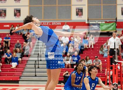 Thumbnail 1 in Fishers vs. Hamilton Southeastern (IHSAA Sectional 8 Round 1) photogallery.