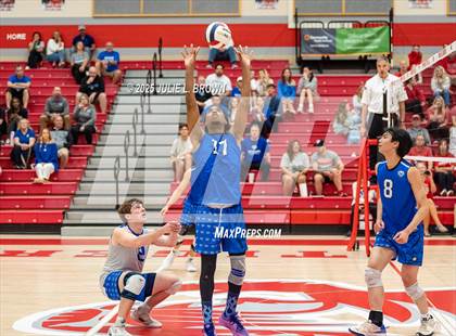 Thumbnail 3 in Fishers vs. Hamilton Southeastern (IHSAA Sectional 8 Round 1) photogallery.