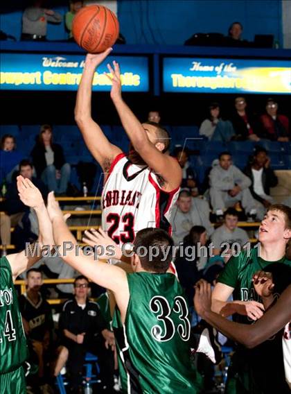 Thumbnail 3 in Dayton vs. Holy Cross (Touchtone All A Classic) photogallery.