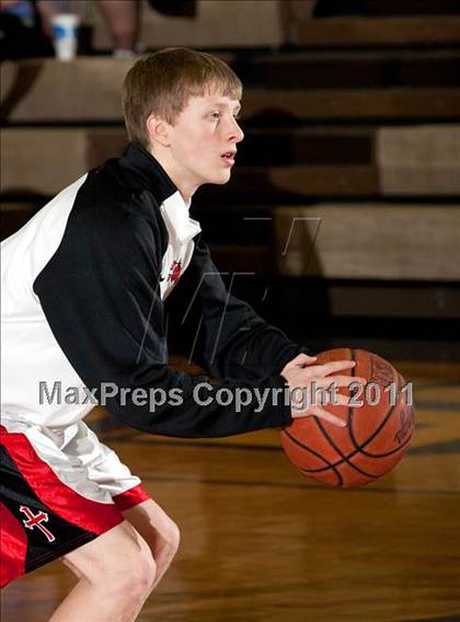 Thumbnail 3 in Dayton vs. Holy Cross (Touchtone All A Classic) photogallery.