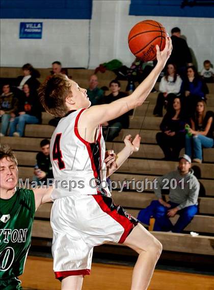 Thumbnail 3 in Dayton vs. Holy Cross (Touchtone All A Classic) photogallery.