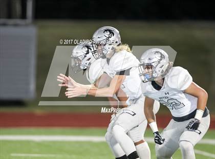Thumbnail 1 in Guyer @ Wylie photogallery.