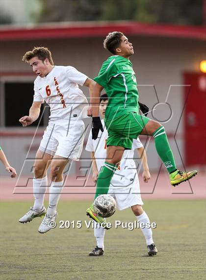 Thumbnail 2 in La Canada vs. Thousand Oaks (Ralph Brandt Tournament) photogallery.