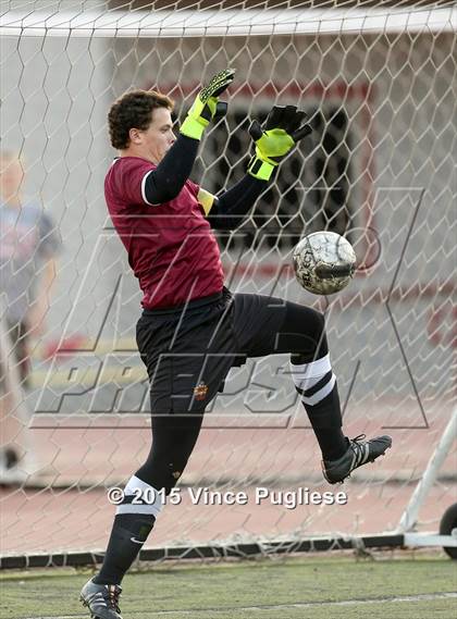 Thumbnail 2 in La Canada vs. Thousand Oaks (Ralph Brandt Tournament) photogallery.