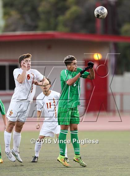 Thumbnail 3 in La Canada vs. Thousand Oaks (Ralph Brandt Tournament) photogallery.