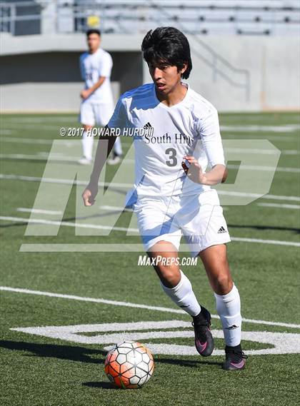 Thumbnail 1 in South Hills vs. Azle (Jonny Baggett Memorial Kickoff Classic) photogallery.