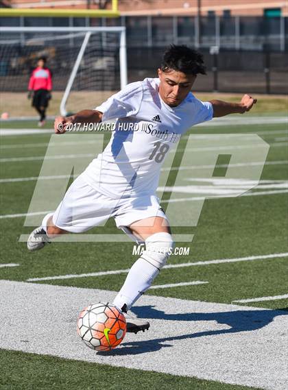 Thumbnail 1 in South Hills vs. Azle (Jonny Baggett Memorial Kickoff Classic) photogallery.