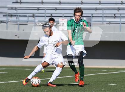 Thumbnail 3 in South Hills vs. Azle (Jonny Baggett Memorial Kickoff Classic) photogallery.