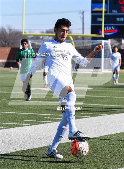 Thumbnail 1 in South Hills vs. Azle (Jonny Baggett Memorial Kickoff Classic) photogallery.