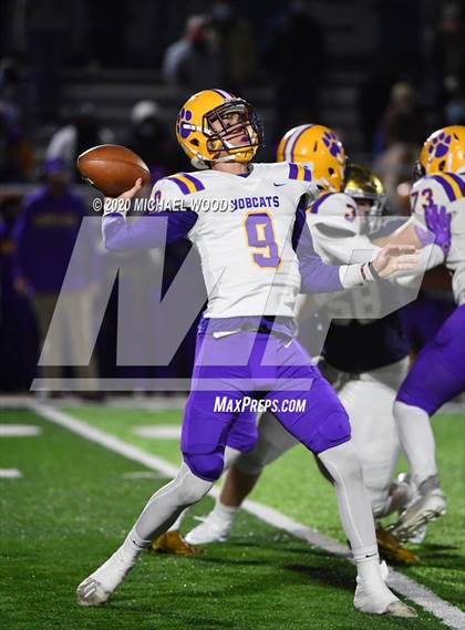 Thumbnail 2 in Shiloh Christian vs. Dumas (AAA 4A Quarterfinal Playoff) photogallery.