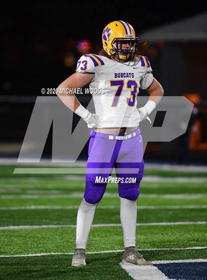 Thumbnail 3 in Shiloh Christian vs. Dumas (AAA 4A Quarterfinal Playoff) photogallery.