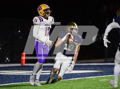 Thumbnail 1 in Shiloh Christian vs. Dumas (AAA 4A Quarterfinal Playoff) photogallery.