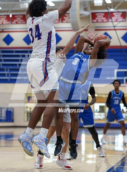 Thumbnail 1 in JV: Connally @ Midway photogallery.