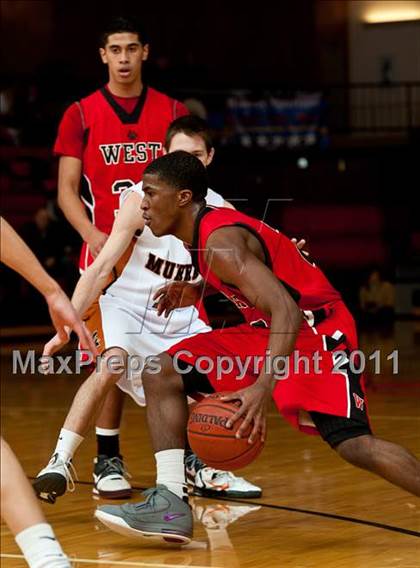 Thumbnail 2 in West @ Murray photogallery.