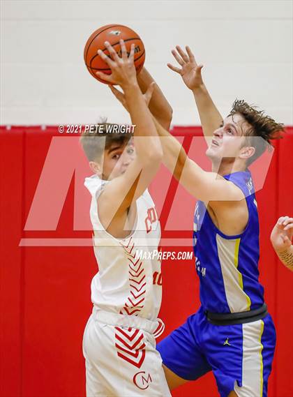 Thumbnail 1 in Sarasota Christian @ Cardinal Mooney photogallery.