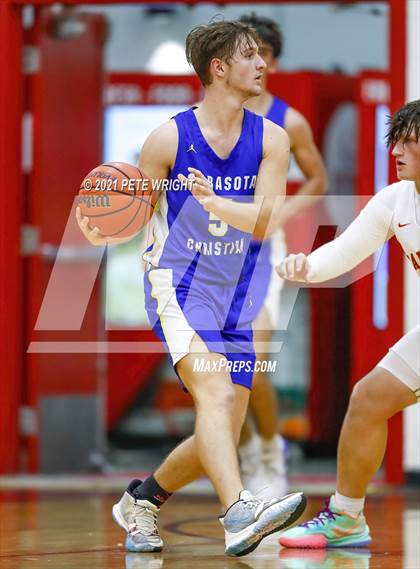 Thumbnail 2 in Sarasota Christian @ Cardinal Mooney photogallery.