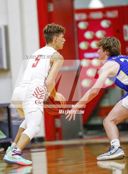 Thumbnail 2 in Sarasota Christian @ Cardinal Mooney photogallery.