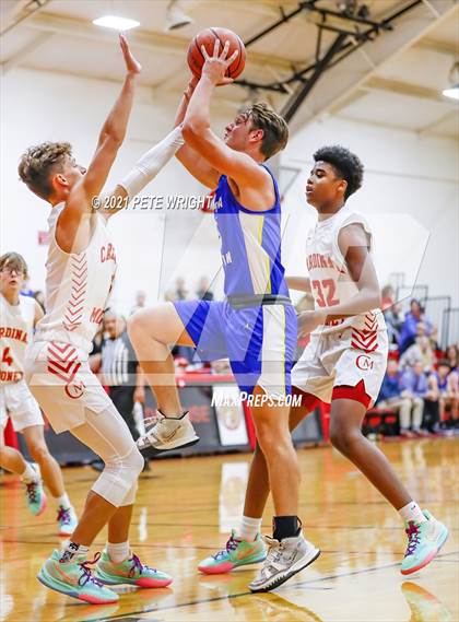 Thumbnail 3 in Sarasota Christian @ Cardinal Mooney photogallery.