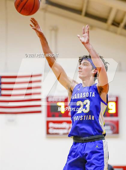 Thumbnail 1 in Sarasota Christian @ Cardinal Mooney photogallery.