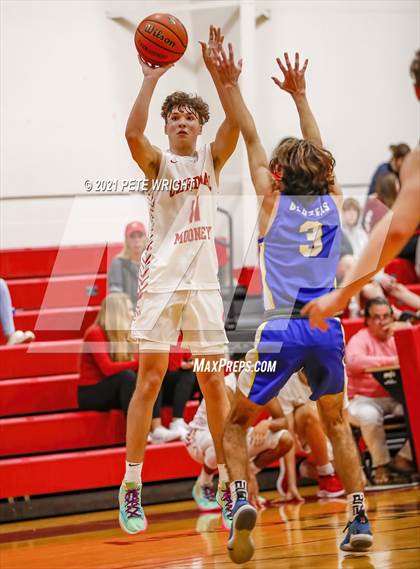 Thumbnail 2 in Sarasota Christian @ Cardinal Mooney photogallery.