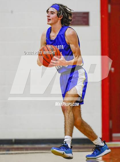 Thumbnail 3 in Sarasota Christian @ Cardinal Mooney photogallery.