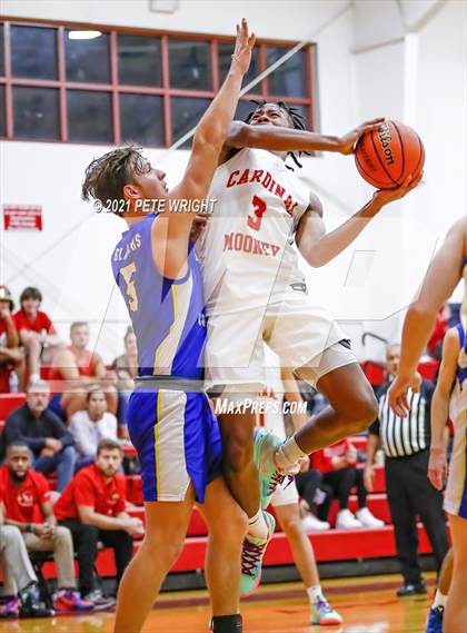 Thumbnail 2 in Sarasota Christian @ Cardinal Mooney photogallery.