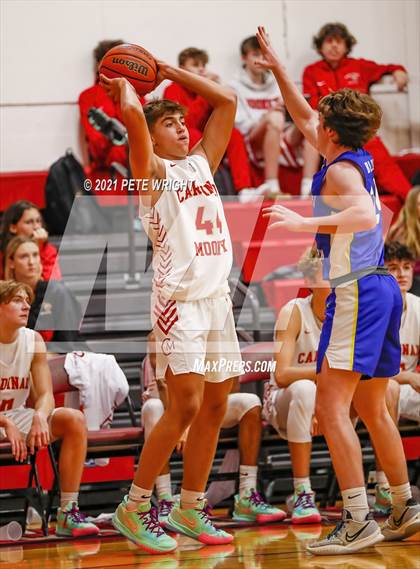 Thumbnail 3 in Sarasota Christian @ Cardinal Mooney photogallery.
