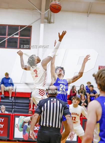 Thumbnail 3 in Sarasota Christian @ Cardinal Mooney photogallery.